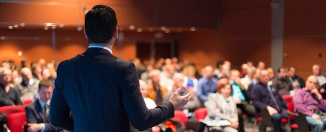 Conferintele – un mod eficient de dezvoltare a angajatilor
